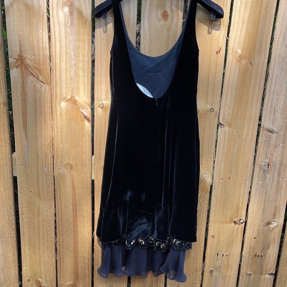 Valentino Black Evening Gown - Picture 4 of 6